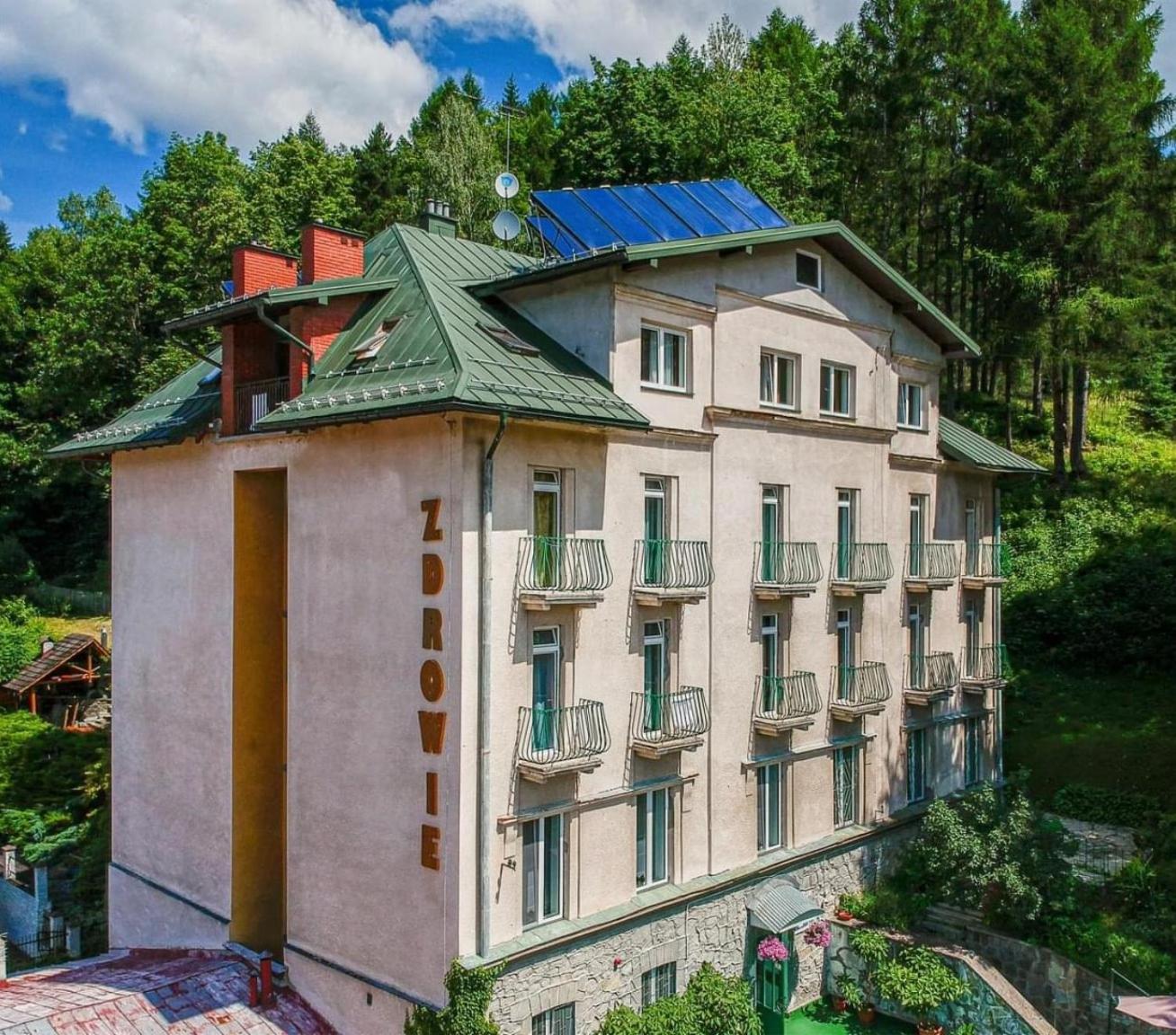 Dom Wczasowy Zdrowie Krynica-Zdrój Exteriör bild